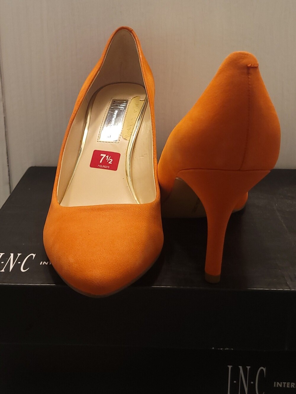 Women’s Orange High Heel Pumps